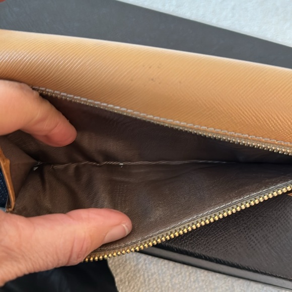 Prada - Picture 6 of 14